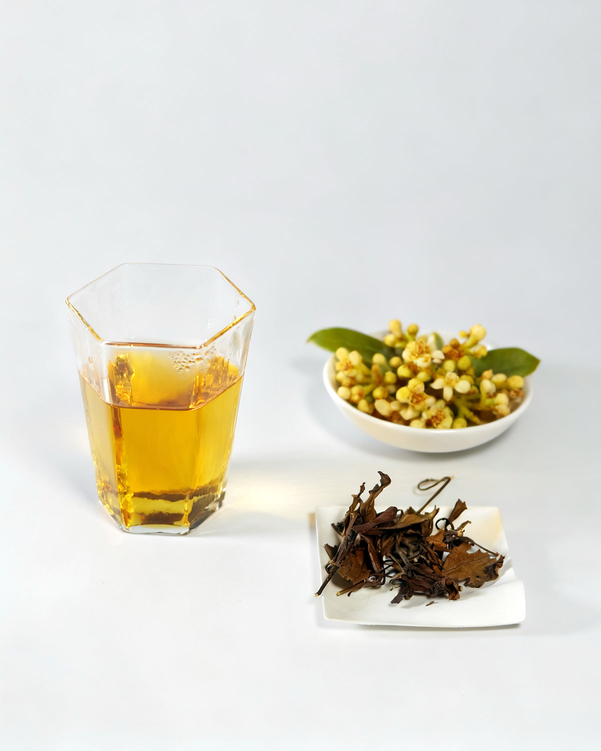 Loquat flower-scented white tea（5g·10 bags）
